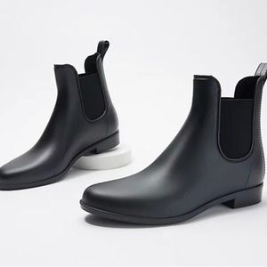 Jeffrey Campbell Forecast 2 Rain Boots